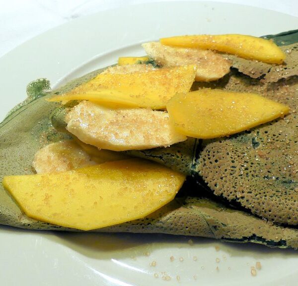 Chlorella-Crepes mit süßer Füllung
