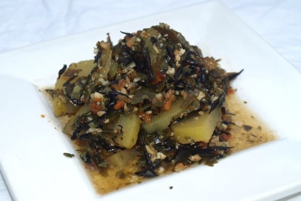 Pellkartoffelsalat mit Hijiki und Wakame