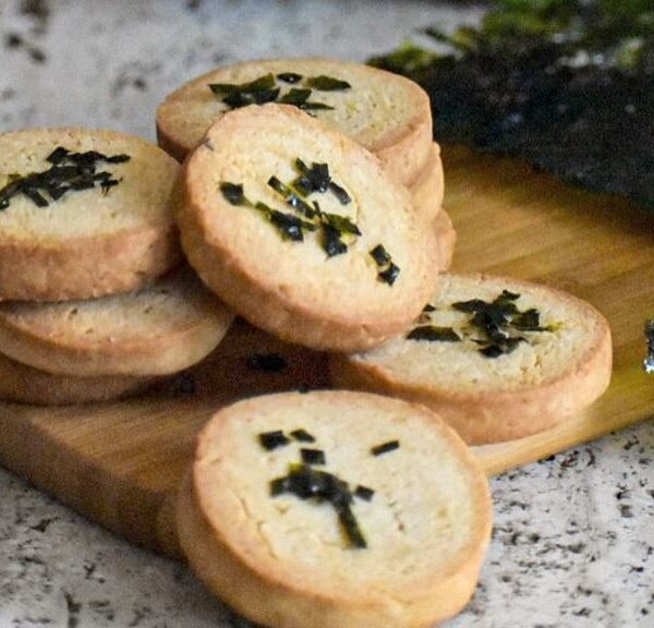 Lavendel-Shortbread mit Algen-Streuseln